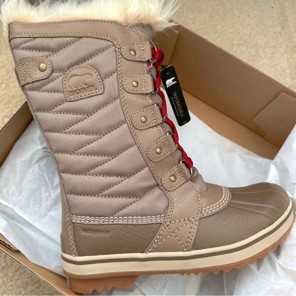 Sorel Youth Tofino II Waterproof Khaki Boots - Picture 2 of 8